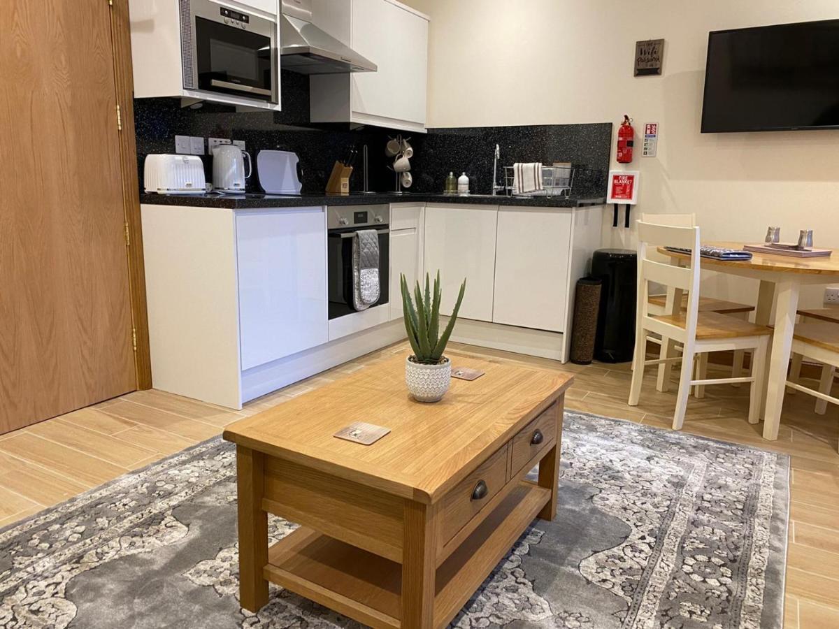 אינברנס Waverley Inn Holiday Apartments מראה חיצוני תמונה