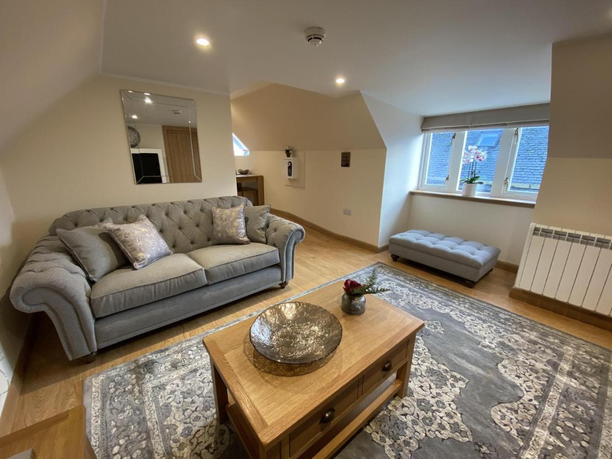 אינברנס Waverley Inn Holiday Apartments מראה חיצוני תמונה