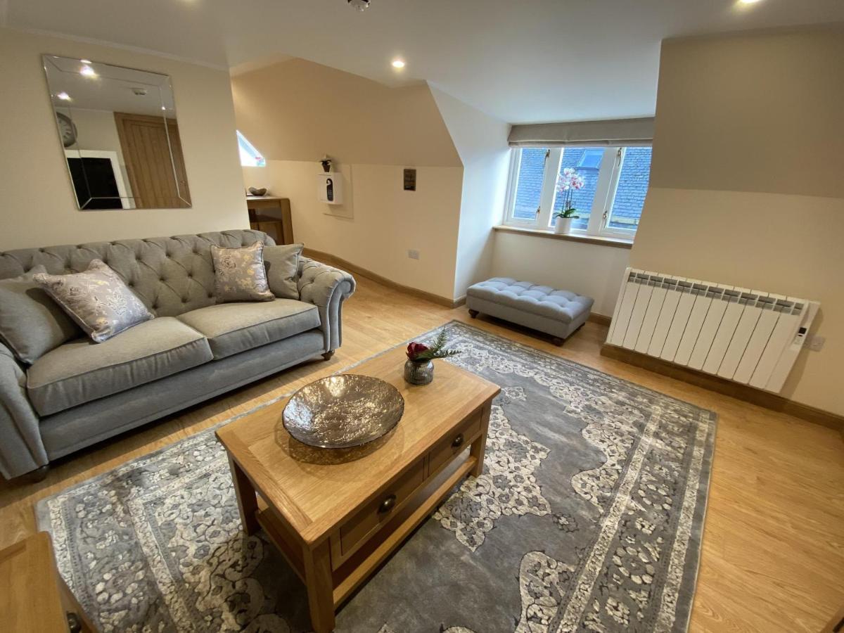 אינברנס Waverley Inn Holiday Apartments מראה חיצוני תמונה
