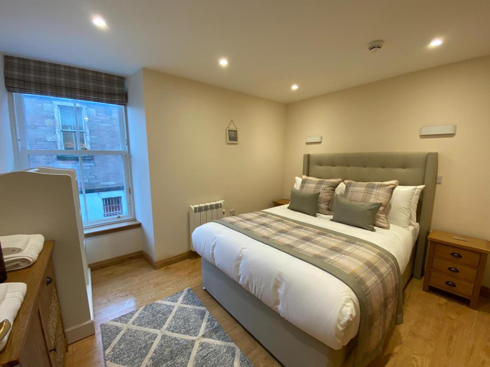 אינברנס Waverley Inn Holiday Apartments חדר תמונה