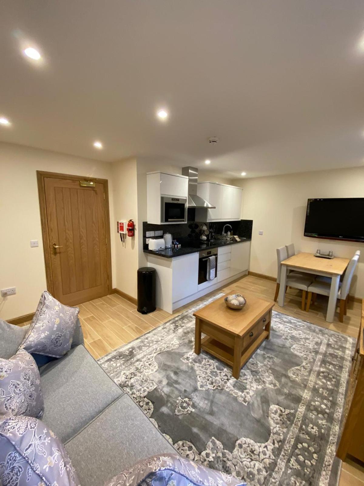אינברנס Waverley Inn Holiday Apartments חדר תמונה