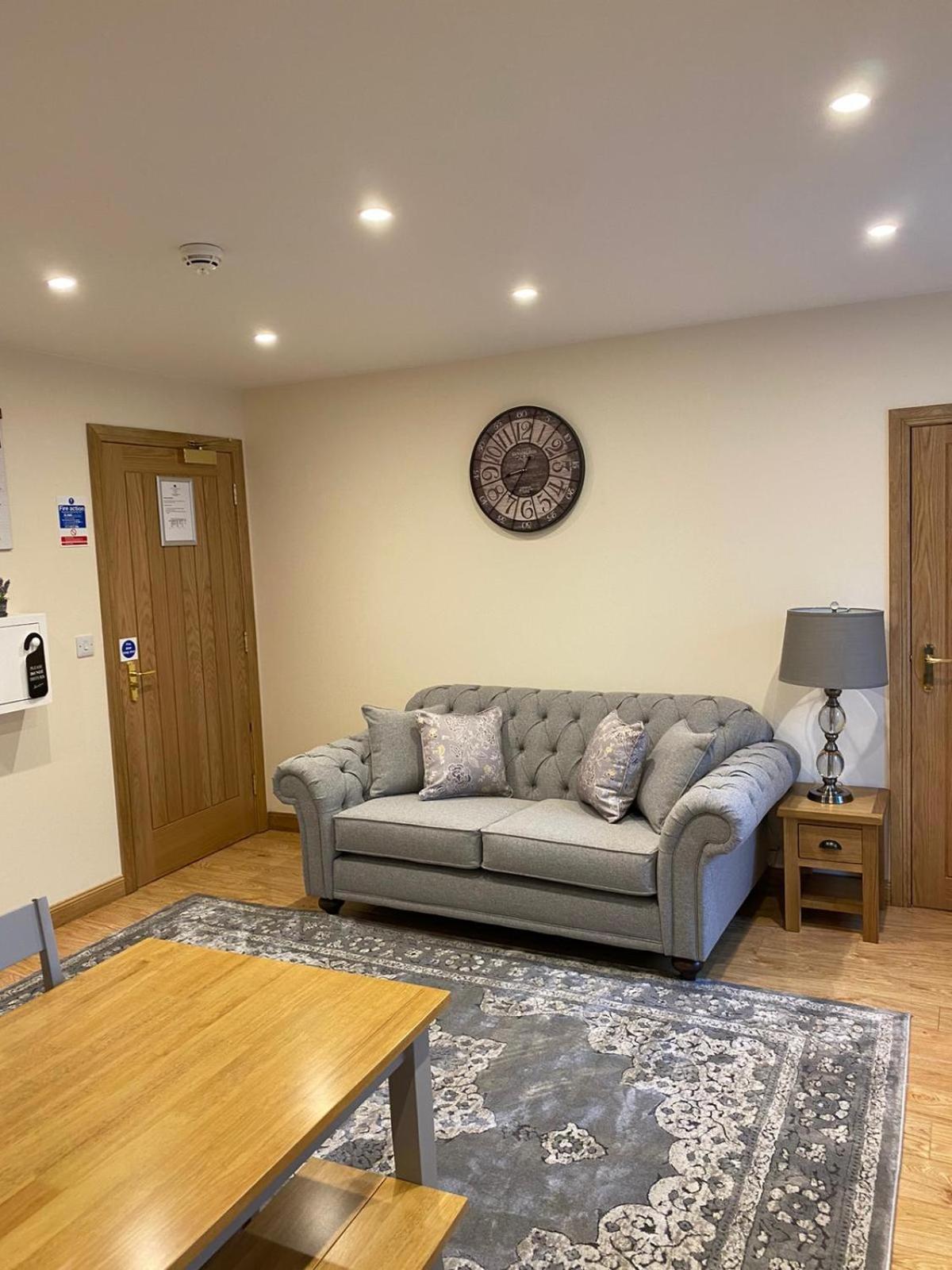 אינברנס Waverley Inn Holiday Apartments חדר תמונה